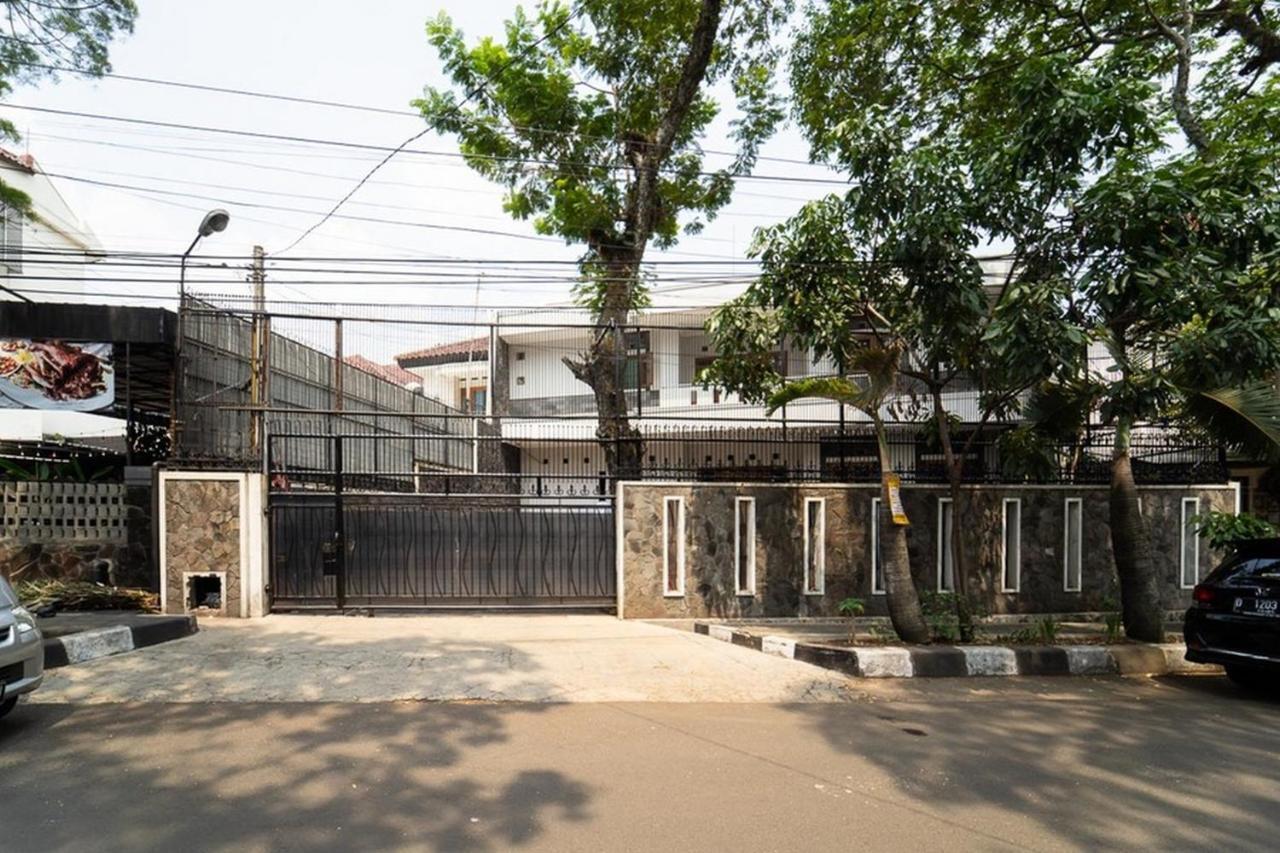 Koolkost Near Padjadjaran University - Minimum Stay 6 Nights Бандунг Экстерьер фото